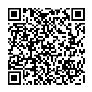 穆根这段时间还想方设法请奥德院长带着自己拜访了离帝综最近的帝国音乐学院二维码生成