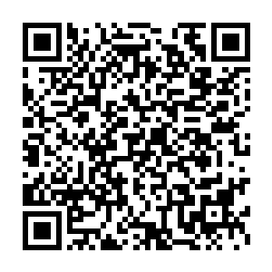 空中原本伫立如山的玄冰已经是软绵绵地从云层之上直接摔了下去……二维码生成