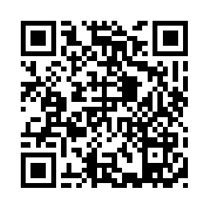 空姐也没有表现出尖叫或者要签名的举动二维码生成