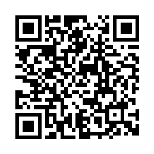 空荡荡的马路给人一种萧条的感觉二维码生成