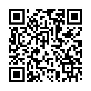 穿着单薄绸缎衣裤的女子犹如轻盈的仙子一般二维码生成