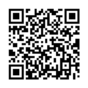 穿着和电视里外国马戏团一样的小丑装二维码生成