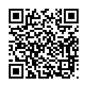 穿着的衣服与段柳峰他们的不太一样二维码生成