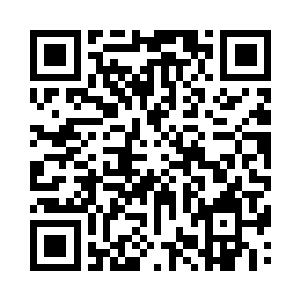 穿着防护服的士兵们艰难的发出了一片笑声二维码生成