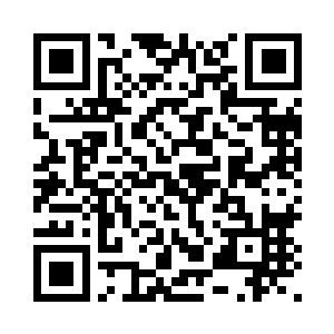 突然从手里掏出一个巨大的口袋来二维码生成