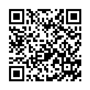 突然他就听到了全场观众的惊呼声起来二维码生成