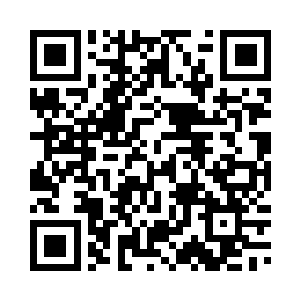 突然伸出手指指着燕山魂放声大笑二维码生成