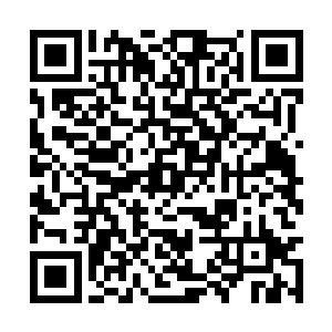 突然就发现自己眼中的黑铁之堡似乎与以往不同了二维码生成