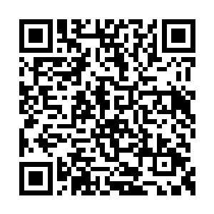 突然跳出了一栋冒着浓浓黑烟的六七层高的建筑二维码生成