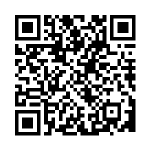 窗边这方桌子仿佛自天地间隔绝了出去二维码生成