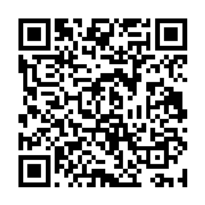 立刻就化成了禁制力量将六个人的丹田给圈禁了起来二维码生成