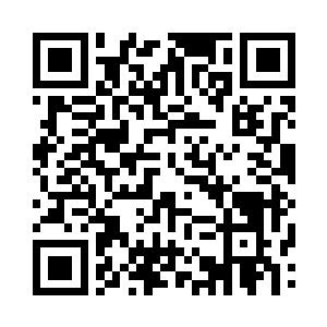 立即向着不远处停靠在那里的汽车行过去了二维码生成