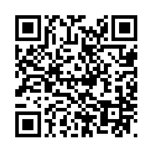 立即就出现了十倍的卫士将他们围住二维码生成