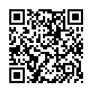 站在丘吉尔身边的是美国总统特使霍普金斯二维码生成