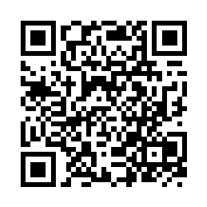 站在他的面前也得半抬头才能看清他的脸二维码生成