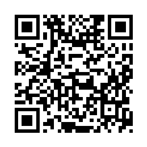 站在天字号客房内的窗户前出神的望着窗外二维码生成