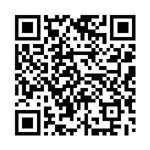 站在旁边的士官也是皱了一下自己的眉头二维码生成