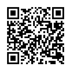 站在那里帮着皇帝整理一下凌乱的衣衫二维码生成