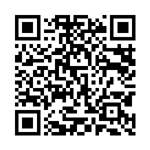 竟然好像是做错了事情的小孩一样垂下了眼眸二维码生成