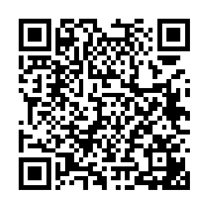 童贯仍然在那里将他老丘八的姿态表现得淋漓尽致二维码生成