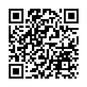 竭尽全力的一击斩向将自己锁定的火红色巨剑二维码生成