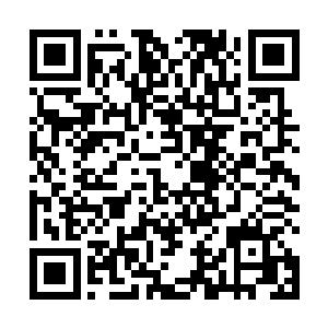 端着酒杯的络腮胡男子却朝林若烟所在的位置走了过去二维码生成