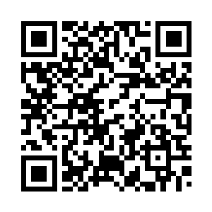 笑着凑过来看了一眼案上的帐本说二维码生成