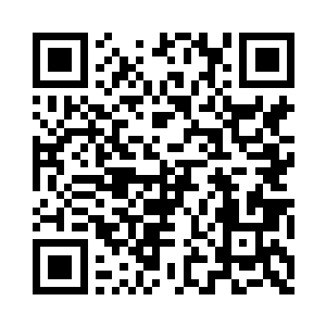 等于硬生生承受了昆仑三剑的联合一击二维码生成