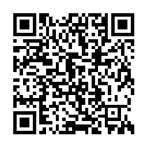 等他说完了之后才低头望着一个双目赤红的魔王二维码生成