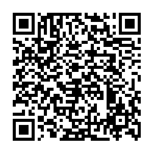 等你看到小雪在台上和我们班的大帅哥一起演吻戏肯定吃醋到想死的心都有二维码生成