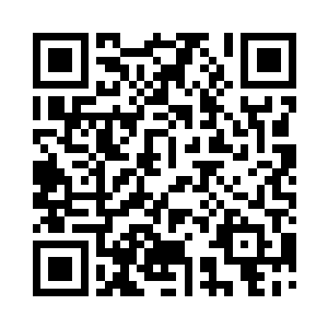 等她察觉到又表情欠奉的把脸扭向一旁二维码生成