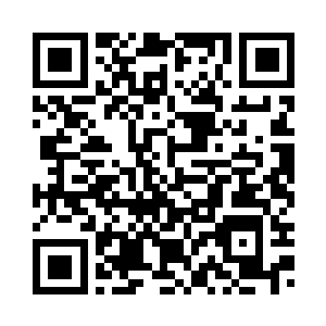 等朝迪娜差不多距离他们有些远了二维码生成