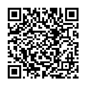 等着车子到了停车场贝海就觉得今儿算是开了眼界了二维码生成