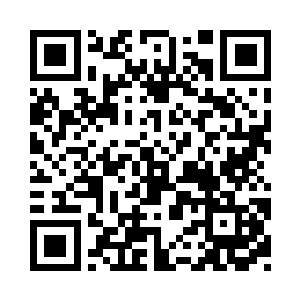 精致清冷的容颜瞬间妖娆若怒放之桃夭二维码生成