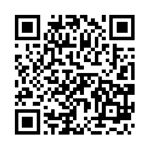 精钢铸就的牢笼尽然被这一击打的变形二维码生成