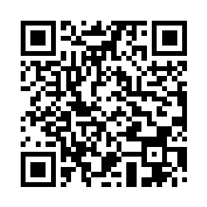 索菲亚身上正在睡觉的白猫突然间醒了二维码生成