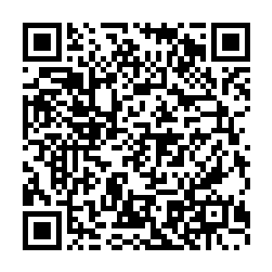 紧接着便感觉车子好像瞬间失去了控制一样开始胡乱地左拧右摆起来二维码生成
