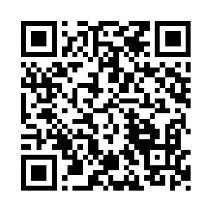 紫千御俊冷高贵的容颜之上闪过一丝戏谑之色二维码生成