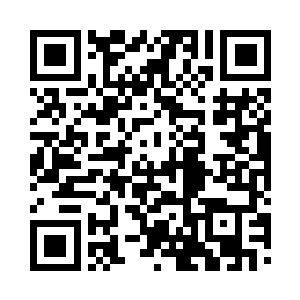 紫涟漪半垂眼眸端起一杯金色茶汤轻酌二维码生成