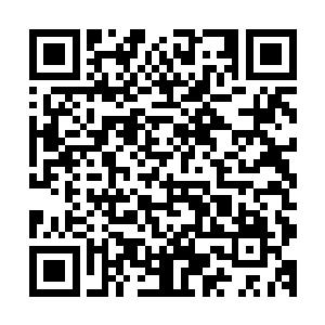 紫游和青游最被人们所称道的……乃是他们那堪称天衣无缝的二维码生成