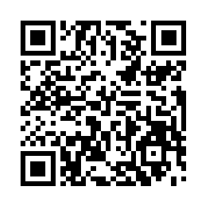 紫色的光芒犹如开天辟地时的第一抹光芒二维码生成