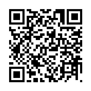 红烫的脸上瞬间滑出几条粗黑的线来二维码生成