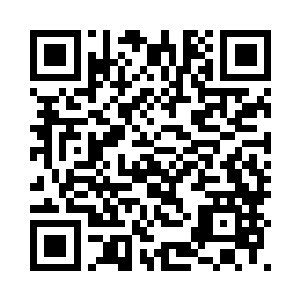 红红白白的物事落在了顾宇达身上二维码生成