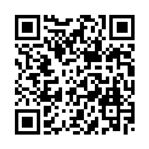 纤细的身子笔挺的站在战舰甲板上二维码生成