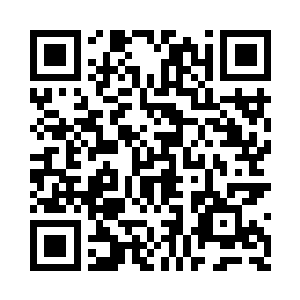终于从角落里面站出来一个穿着灰袍的巫师二维码生成