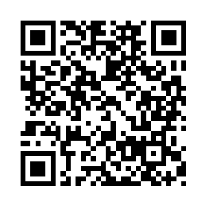 终于他在你的身旁前后安插进来了至少三个人二维码生成