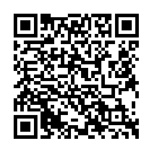终于像是一个人不断承受不满的心情似的爆发了二维码生成