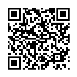 终于在一个卖首饰的摊位上找到了巫山神女二维码生成