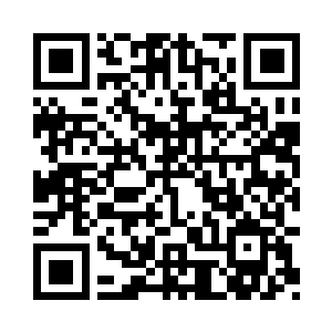 终走过去打开角落处的那个大木箱子二维码生成