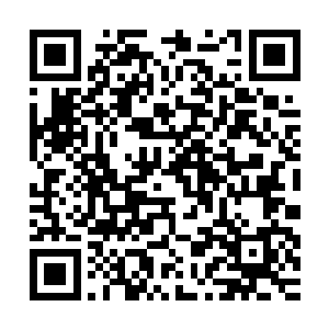经过之前的交手我心中已经有了信心能够将这条大蛇打趴在地上二维码生成